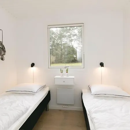 Awesome In Aakirkeby With Wifi Casa vacanze